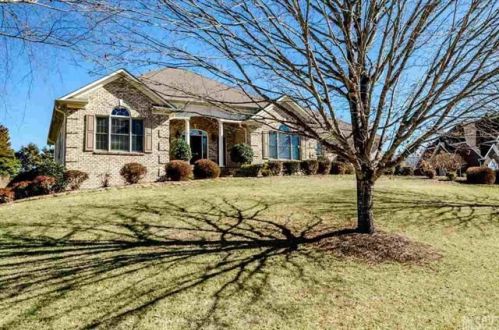 3610 Links Dr, Conover, NC 28613-9427