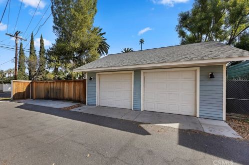 3609 Pine St, Riverside CA  92501-2644 exterior