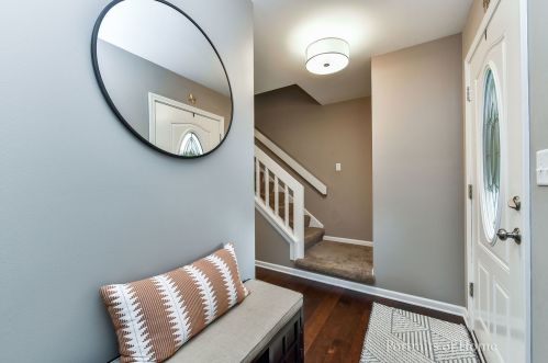 1218 Natchez Trace Cir, Naperville, IL 60540-7151