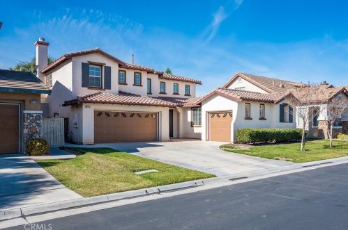 4256 Pondhill Ct, Riverside CA  92505-3464 exterior