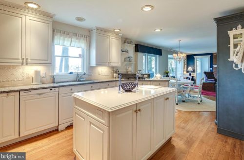 611 Cpe Mckinsey Dr, Severna Park MD 21146-4058 exterior