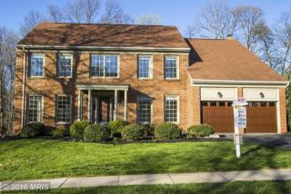 13949 Valley Country Dr, Fairfax, VA 20151-3645