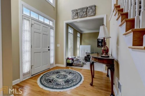 1650 Chattahoochee Run Dr, Suwanee, GA 30024-3816