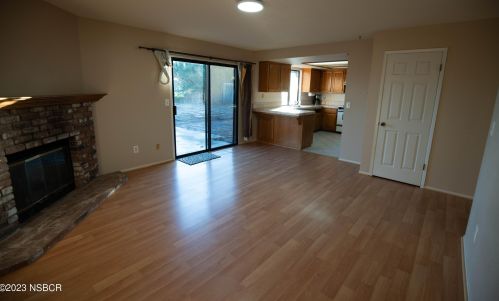 652 Hope Terrace Ct, Santa Maria, CA 93455-3840