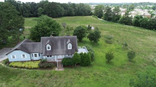 3246 Camp Branch Cir, Buford, GA 30519-4461