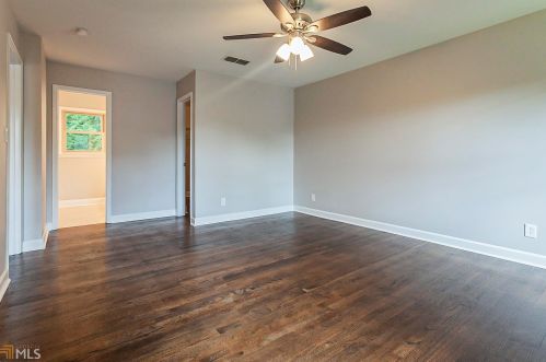 810 Mabry Rd, Atlanta GA  30328-2662 exterior