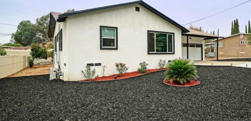 1526 Greenfield Dr, El Cajon, CA 92021-3511
