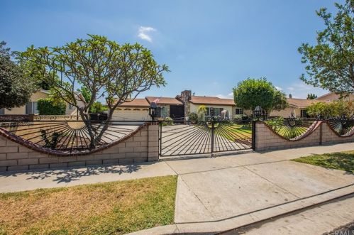 6442 Crossway Dr, Pico Rivera, CA 90660-3454