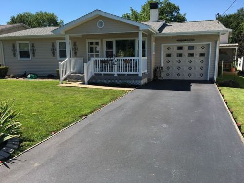 445 Andrews St, Macon, IL 62544-9757