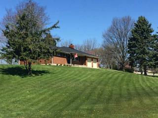 2341 Thor Dr, Springfield OH  45503-2510 exterior