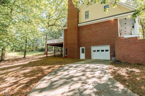 114 Millpond Plantation Way, Warner Robins GA  31088-2619 exterior