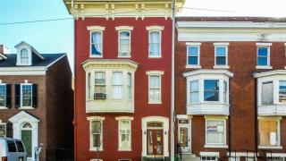 436 Market St, York, PA 17401-6526