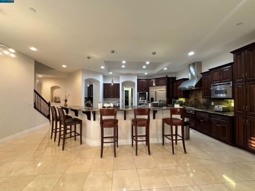 5322 Bayridge Ct, Fairfield, CA 94534-6795
