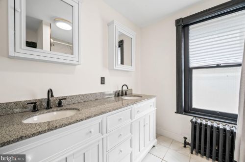 1130 Tilghman St, Allentown PA  18102-2253 exterior