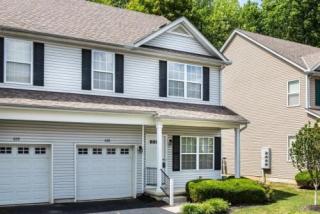 668 Grove Cir, Columbus, OH 43230-6283