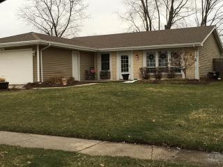 7831 Laurel Dr, Frankfort, IL 60423-8365