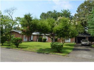 4001 Lara Ln, Chattanooga, TN 37416-1810