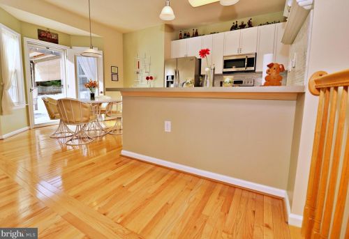 34 Colonel Miles Ct, Harpers Ferry WV 25425-3109 exterior