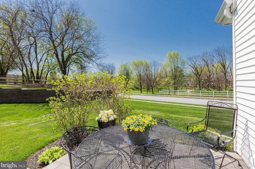 1700 Speedwell Rd, Lancaster PA  17601-4628 exterior