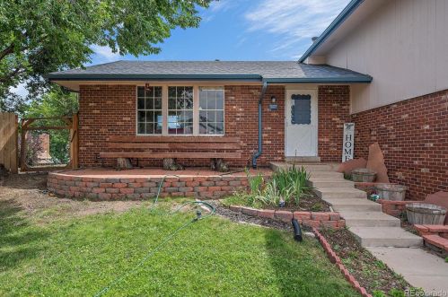 16566 Girard Ave, Denver, CO 80013-2005