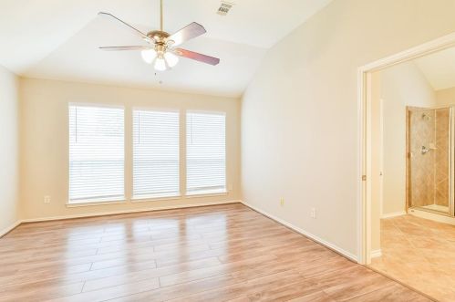 25810 Palmdale Estate Dr, Richmond TX  77406-3876 exterior