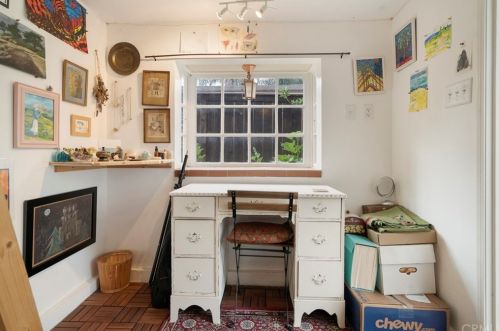 6110 Palm Ave, Riverside CA  92506-2022 exterior