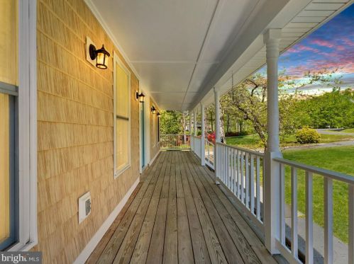 98 Hamlin Dr, Fredericksburg, VA 22405-3368