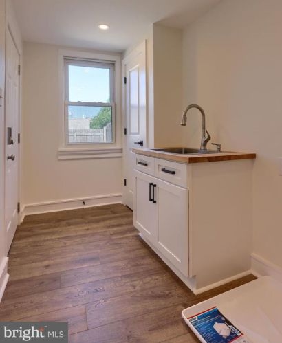 21 Mary St, Lancaster PA  17603-3424 exterior