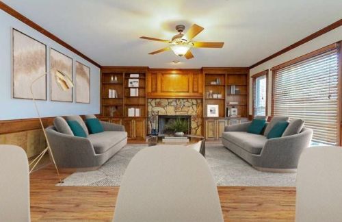 2581 Doral Dr, Duluth, GA 30096-6065