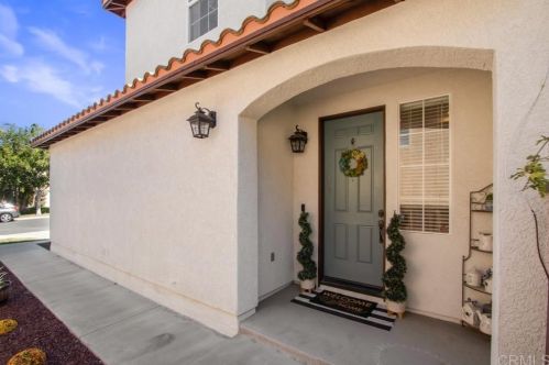 385 Avenida La Cuesta, San Marcos, CA 92078-4208