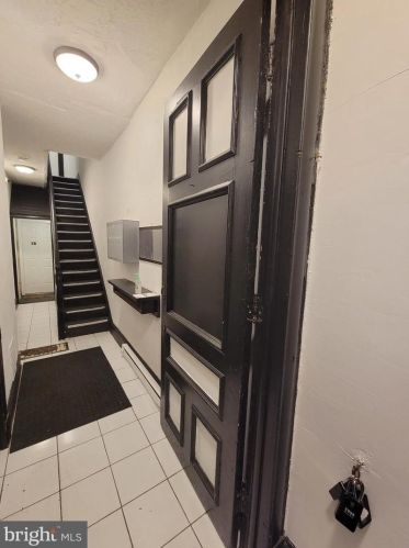 703 State St, Trenton NJ 08609-2008 exterior