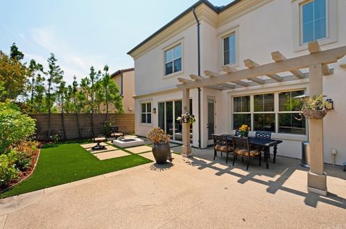 57 Crestwick, Irvine CA  92620-7306 exterior