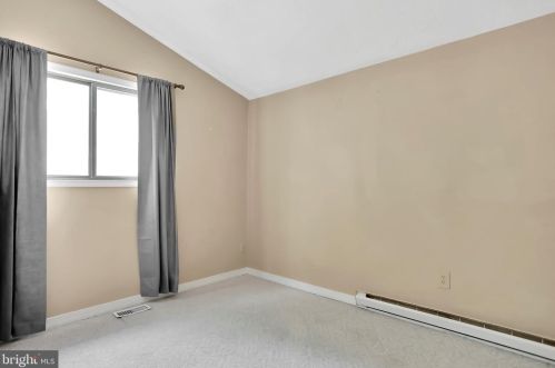 112 Algonquin Trl, Hedgesville WV  25427-5568 exterior