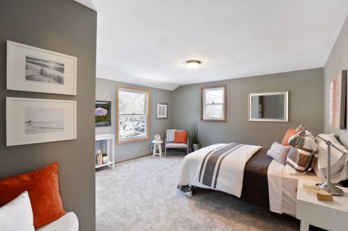 15465 Dresden Trl, Saint Paul MN  55124-6898 exterior