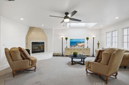 43 Sandpiper, Irvine CA  92604-3646 exterior