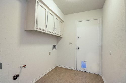 2211 San Simeon, Carrollton TX 75006-2828 exterior