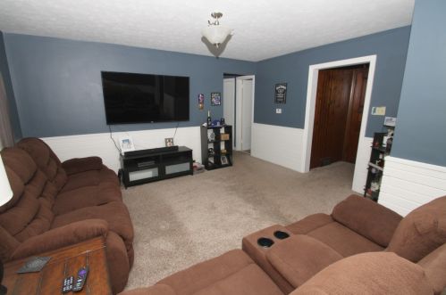 8038 Ravere St, Rockford, IL 61115-2580