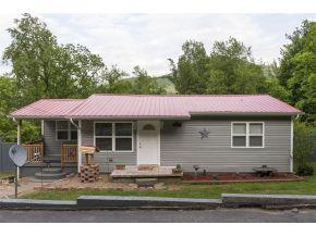 347 Rittertown Rd, Hampton, TN 37658-3162