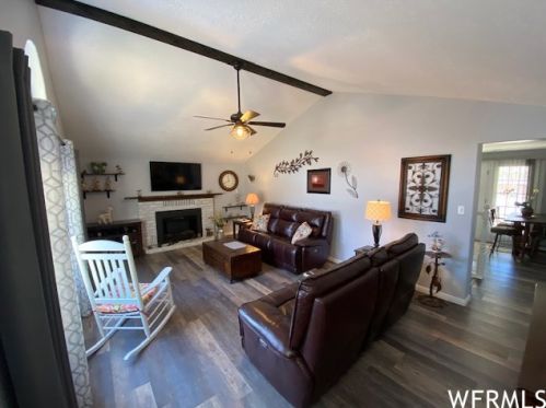 365 100, Austin, UT 84754-4233