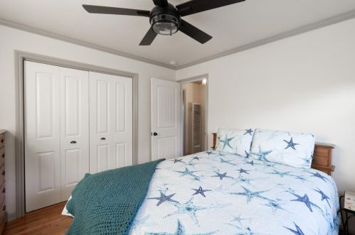 1466 Darwin St, Seaside CA  93955-5017 exterior