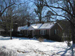 31 Long Forest Dr, Greenville, SC 29617-2041