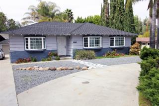 1537 Foothill Dr, Vista CA  92084-4711 exterior