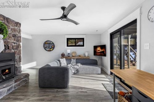 1891 Rampart Range Rd, Woodland Park CO 80863-9308 exterior