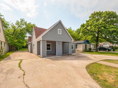 622 Oakland Blvd, Fort Worth TX  76103-3752 exterior