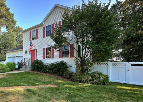 34 Hale Ave, Milford, CT 06460-7842