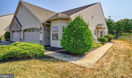 23 Glenn View Ct, Carlisle, PA 17013-9619