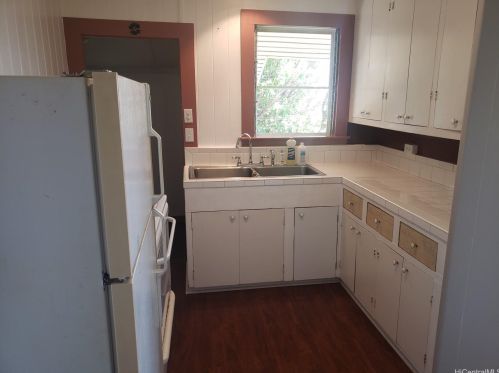 1753 Iwi Way, Honolulu HI  96816-3826 exterior