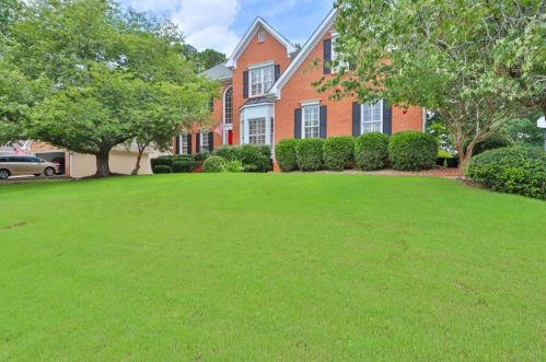 5277 Candleberry Dr, Lilburn, GA 30047-6769