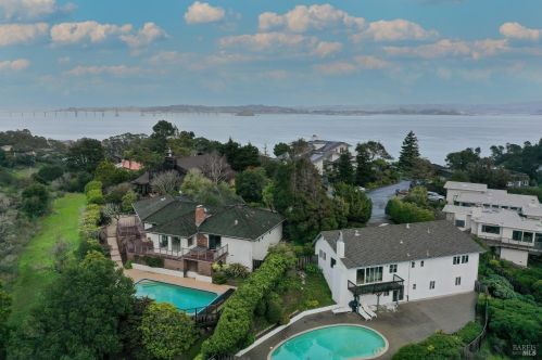 28 Hillcrest Rd, Tiburon, CA 94920-1106