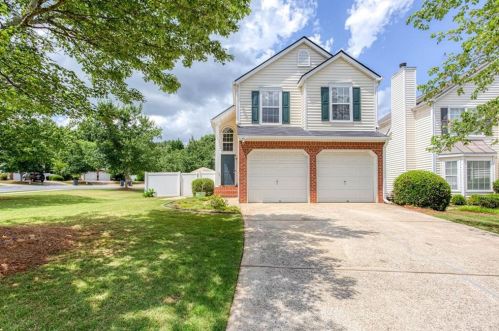 1059 Daventry Xing, Holly Springs, GA 30188-7135